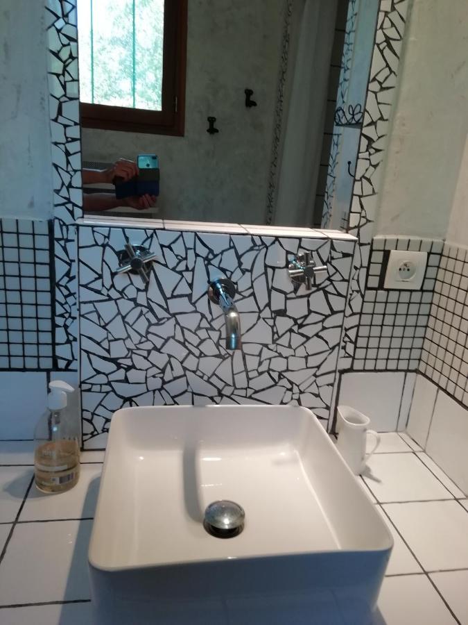Chambre D'Hote Le Mas Des Romarins Les Arcs-sur-Argens Dış mekan fotoğraf